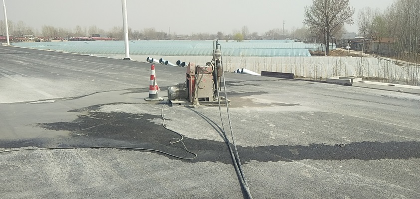 永仁道路回填土下沉注浆